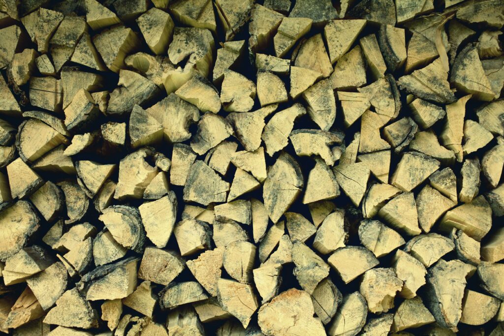DIY Outdoor Firewood Kitchen Ideas For The Family - Creation From Plastic And Cement Baskets